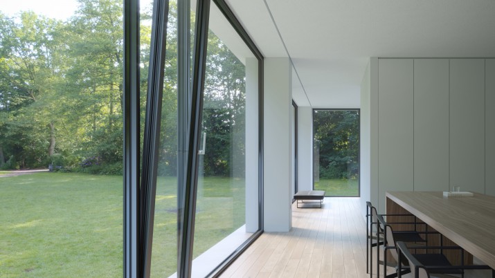 还没装隔热保温门窗，你家就OUT啦！用欧大师门窗，享节能黑科技！